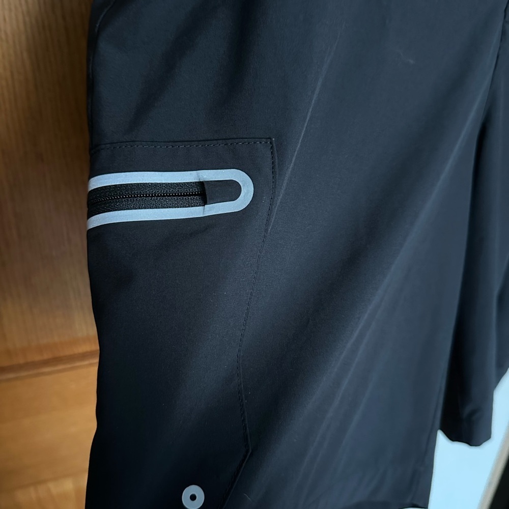 Like new!! Tommy Bahama Black Athletic Shorts - Picture 4 of 6